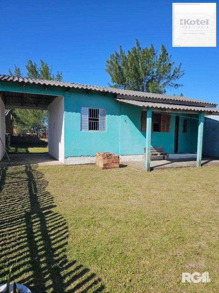 Casa 2 dormitorios a uma quadra do mar!! — foto 3