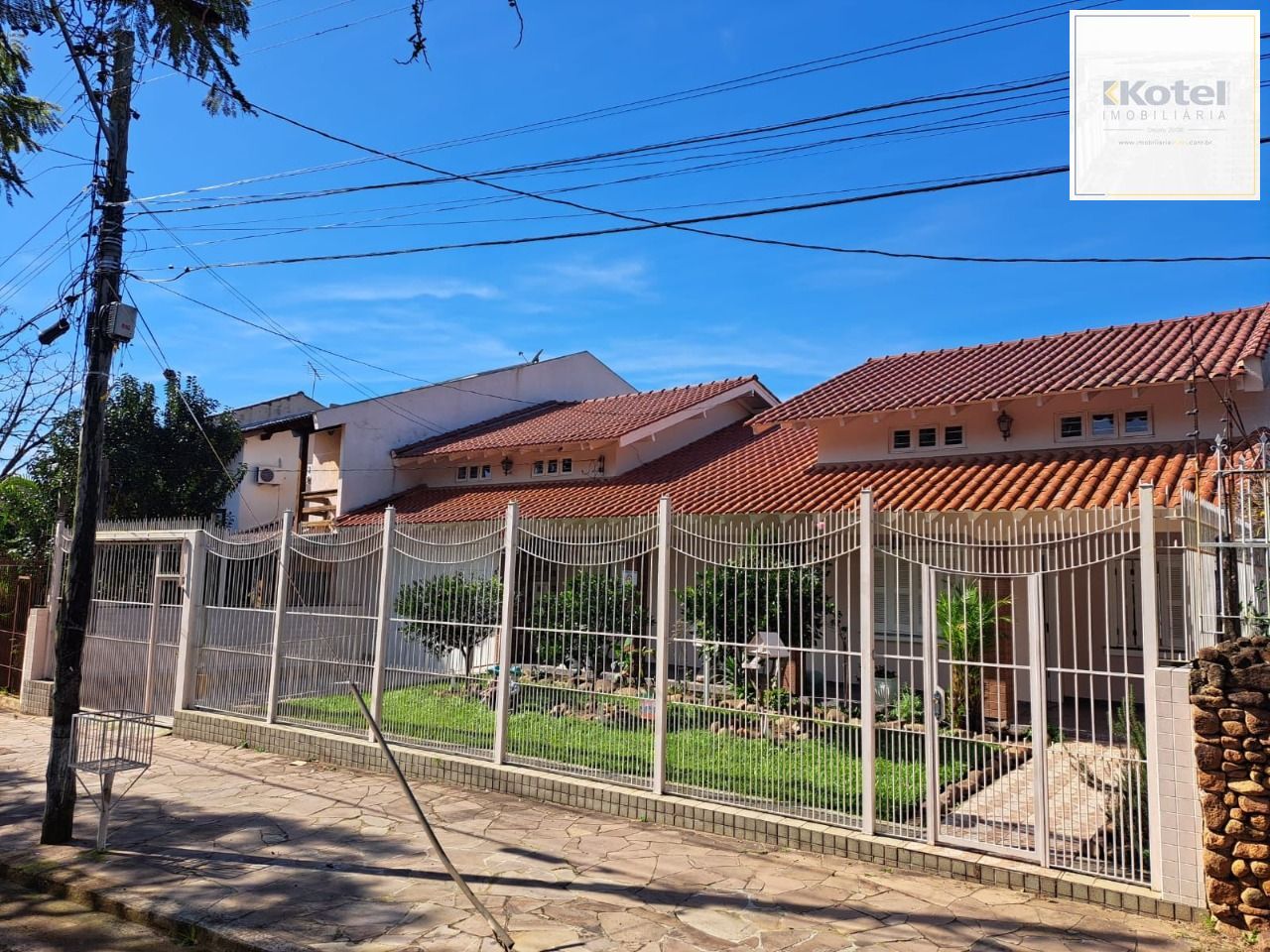 Sobrado 4 dormitorios com Excelente localização — foto 4
