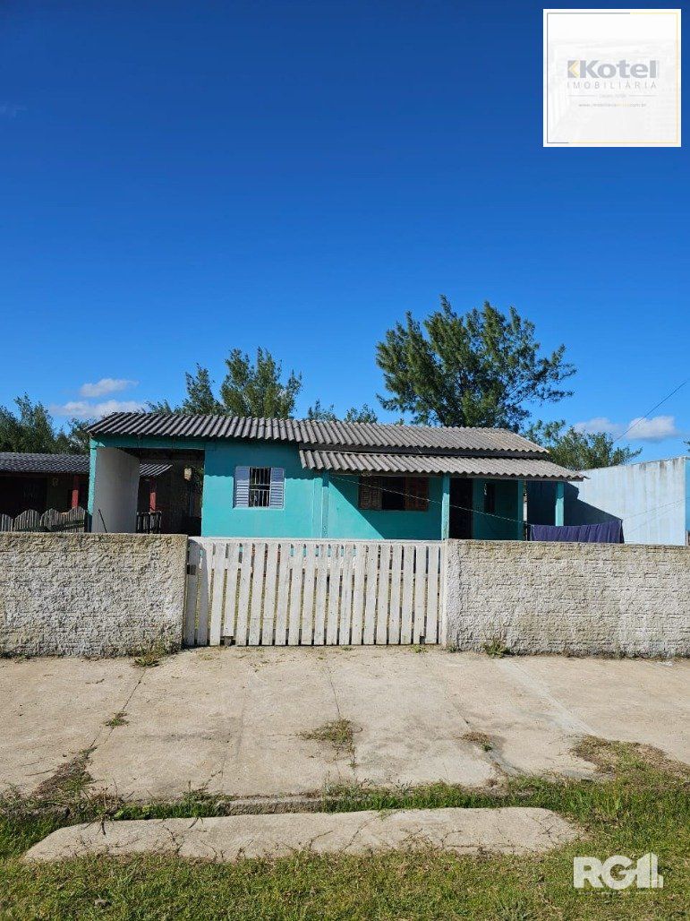 Casa 2 dormitorios a uma quadra do mar!! — foto 2