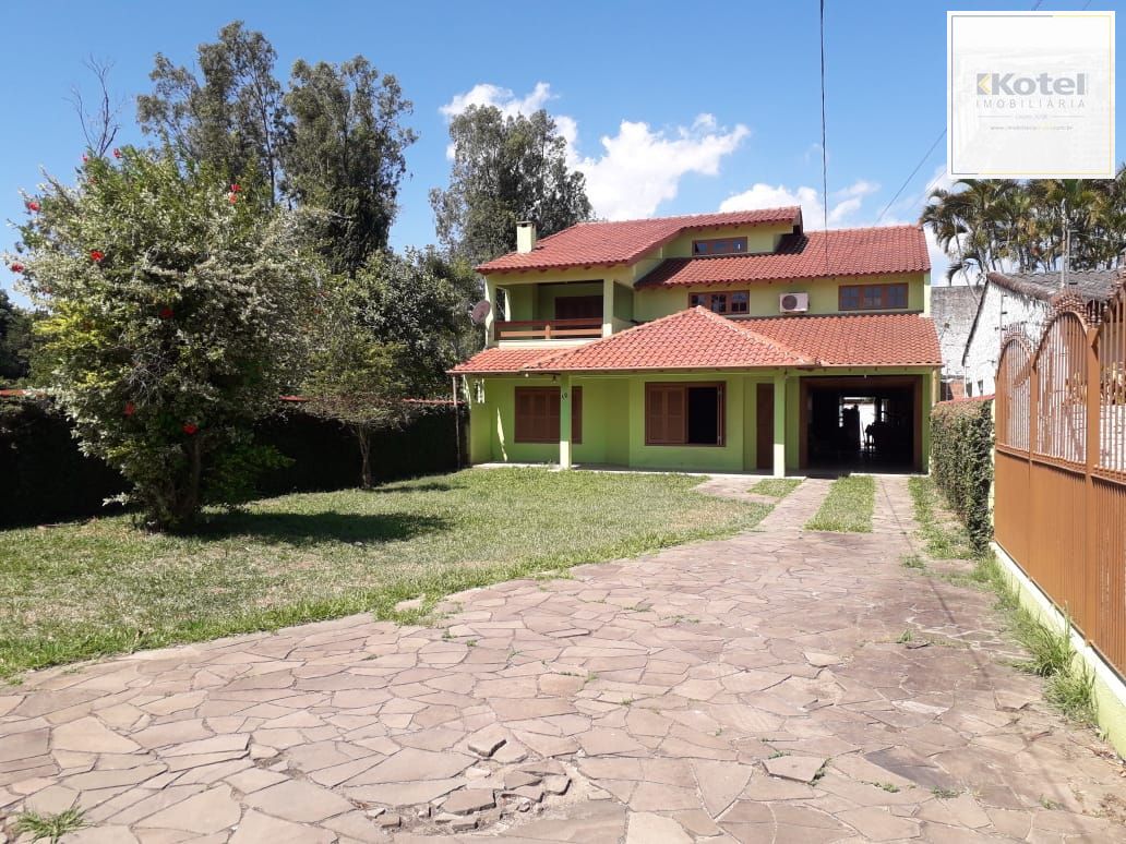 Casa com 4 dormitorios com 2 suites