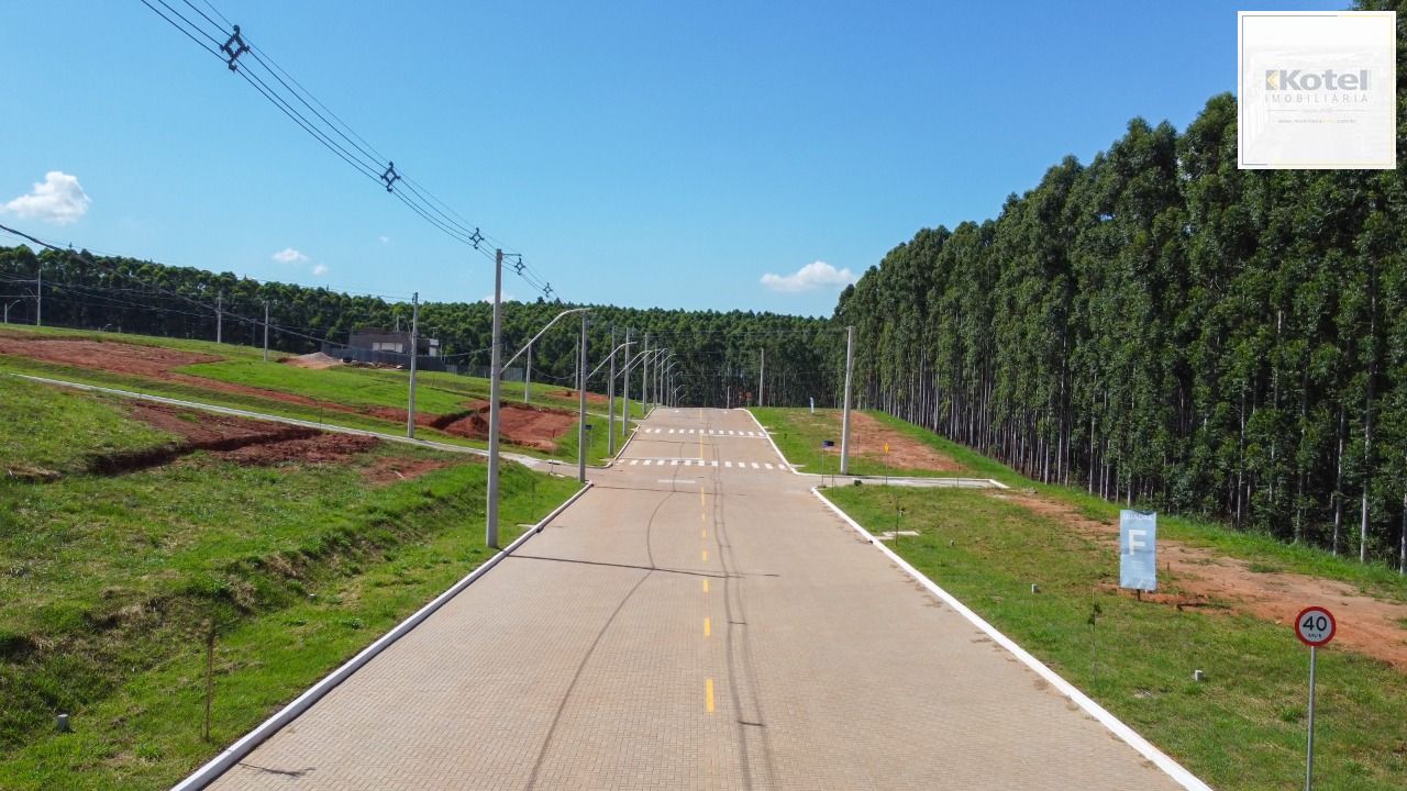 Terreno no Altos do Lago