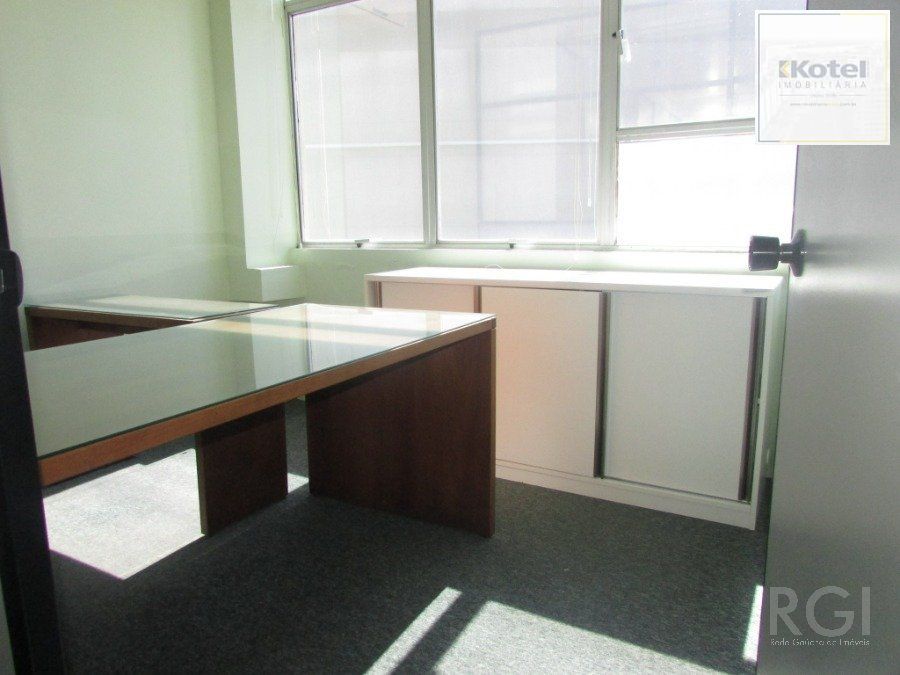 Sala Comercial 1 quartos à venda, 32m², Petrópolis - Porto Alegre