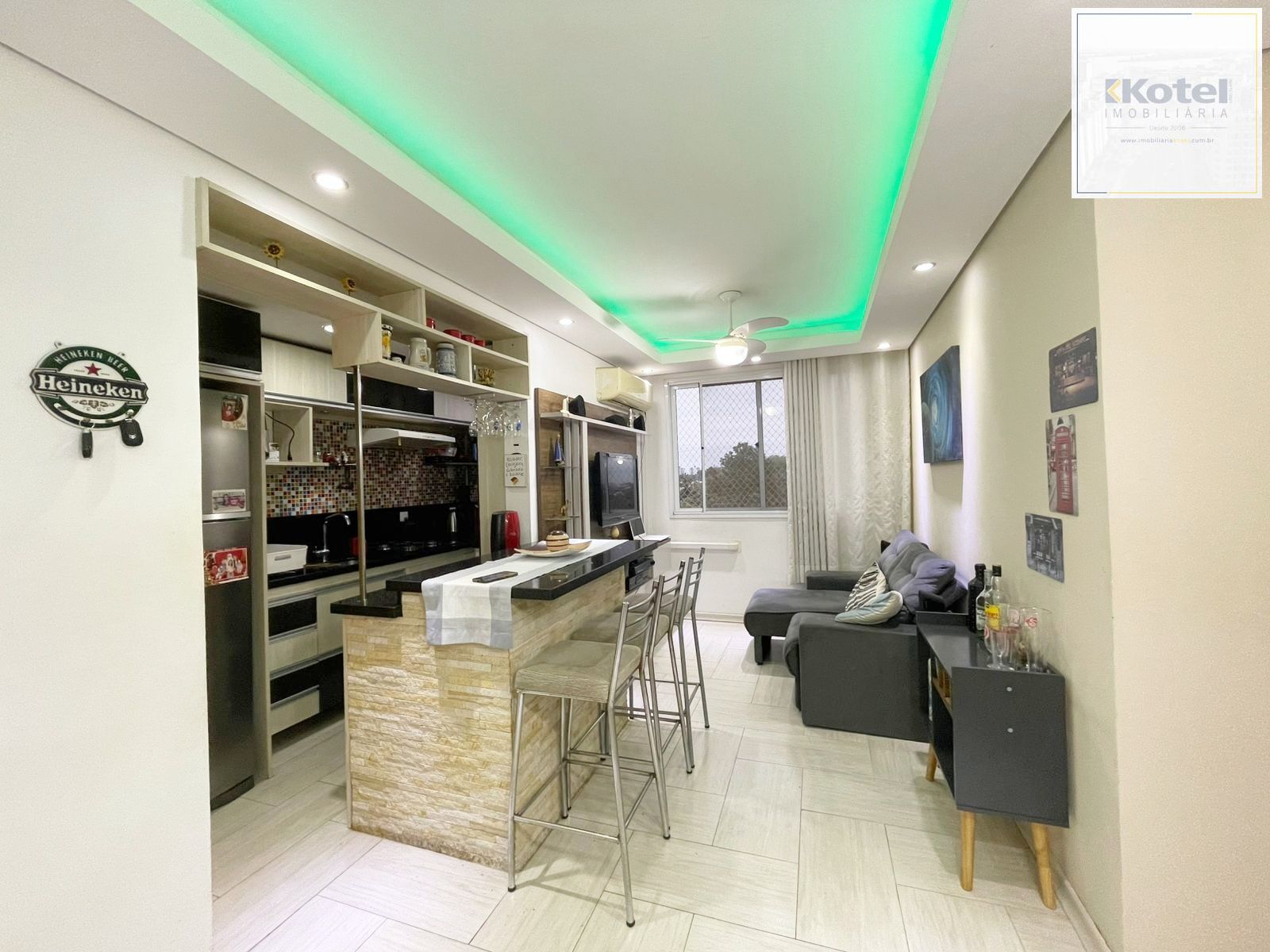 Excelente apartamento de 48,51m² com 2 dormitórios todo mobiliado, 1 banheiro com armário e vaga — foto 4