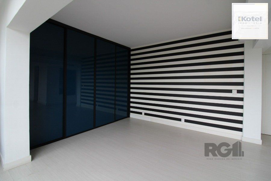 Venda Apartamento 3 quartos,  no bairro Moinhos de Vento com 2 banheiros, 1 lavabo, sem garagem — foto 4
