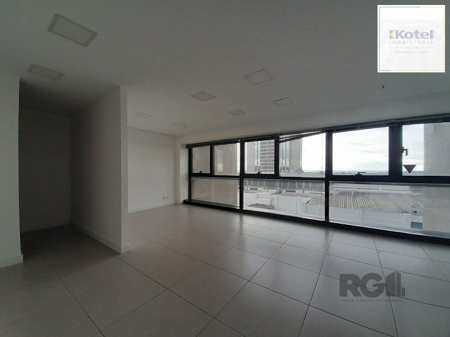 Sala Comercial à venda, 40m², Praia de Belas - Porto Alegre