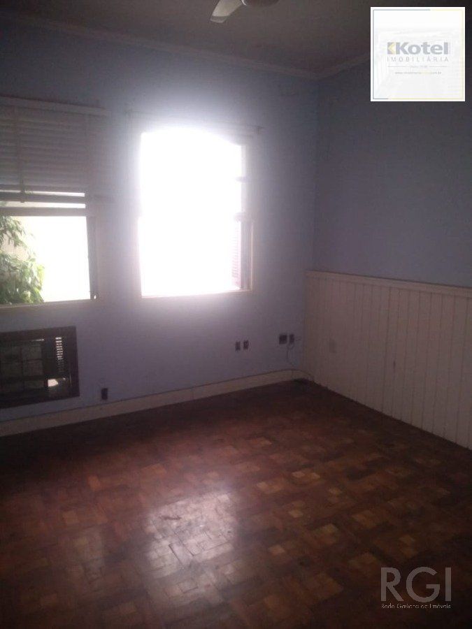 Casa Comercial para Venda - 0m², 0 dormitórios, Petrópolis — foto 3