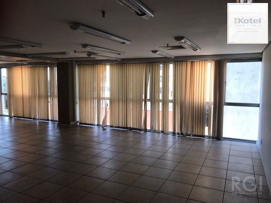 Conjunto/Sala para Venda - 90m², 0 dormitórios, Centro