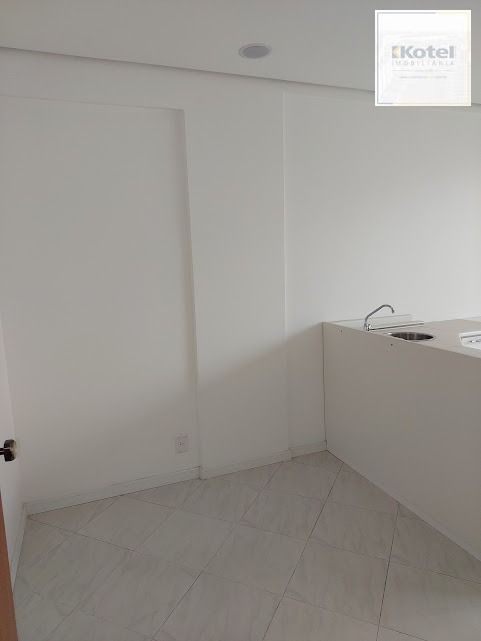 Sala Comercial - Bairro Floresta - 53,36 m² privativos