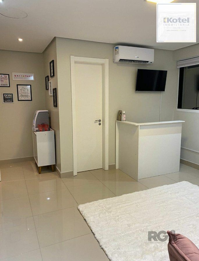 Sala Comercial à venda, 35m², Menino Deus - Porto Alegre