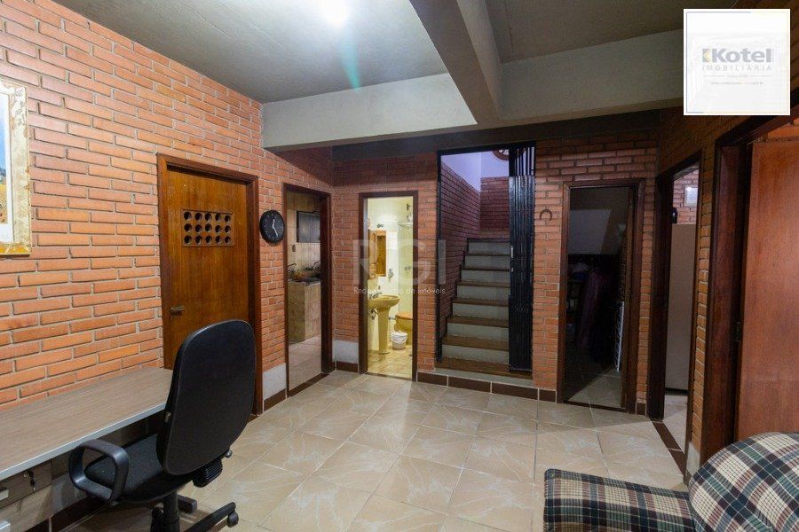 Casa para Venda - 500m², 4 dormitórios, sendo 1 suites, 5 vagas - Boa Vista — foto 4