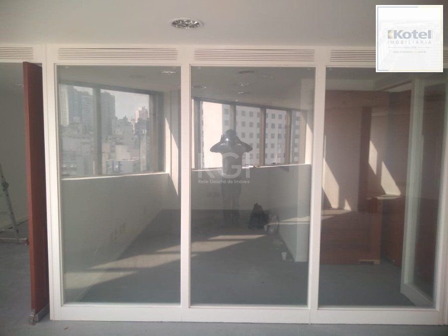 Conjunto/Sala para Venda - 654m², 0 dormitórios, 12 vagas - Cidade Baixa — foto 3