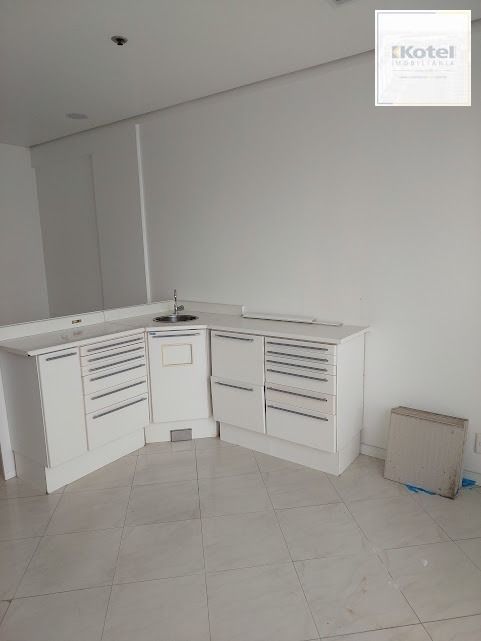 Sala Comercial - Bairro Floresta - 53,36 m² privativos