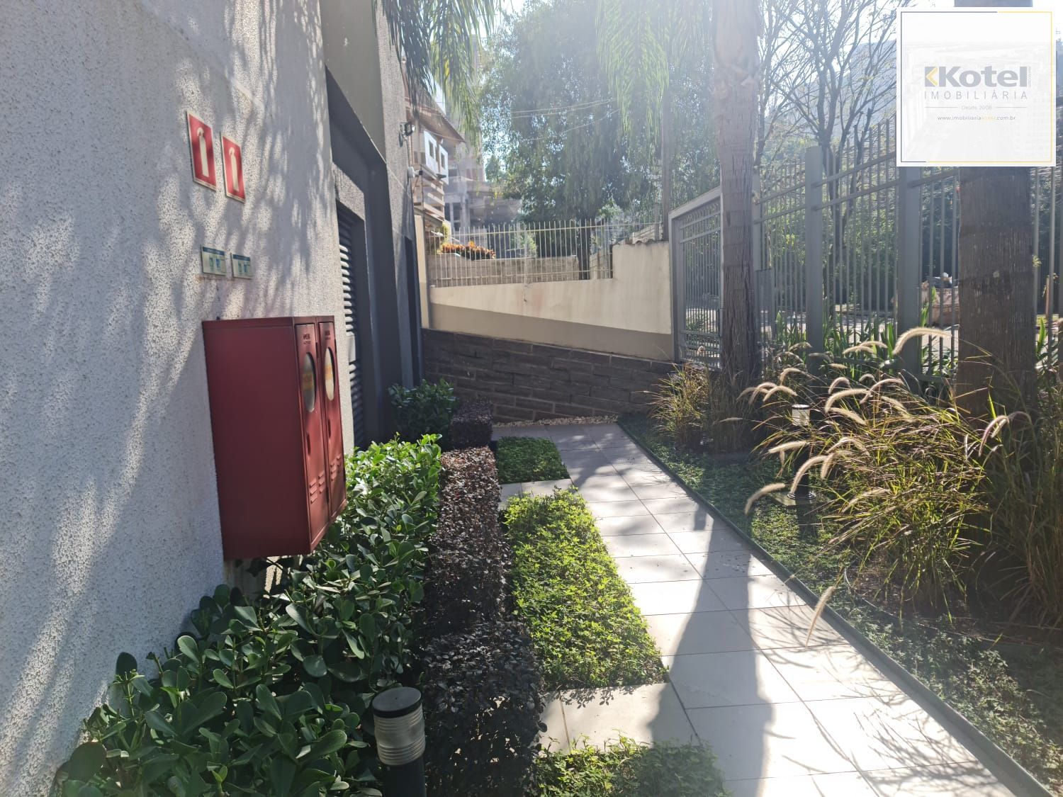 Excelente apartamento 01 dorm com churrasqueira no Jardim Botanico — foto 2
