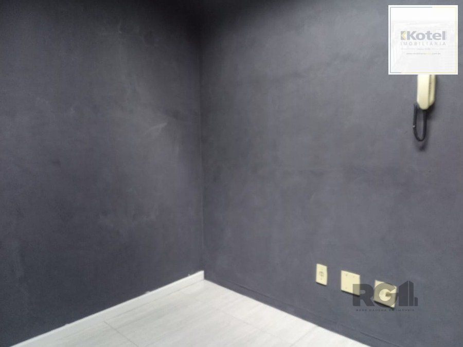 Sala Comercial à venda, 40m², Petrópolis - Porto Alegre — foto 5