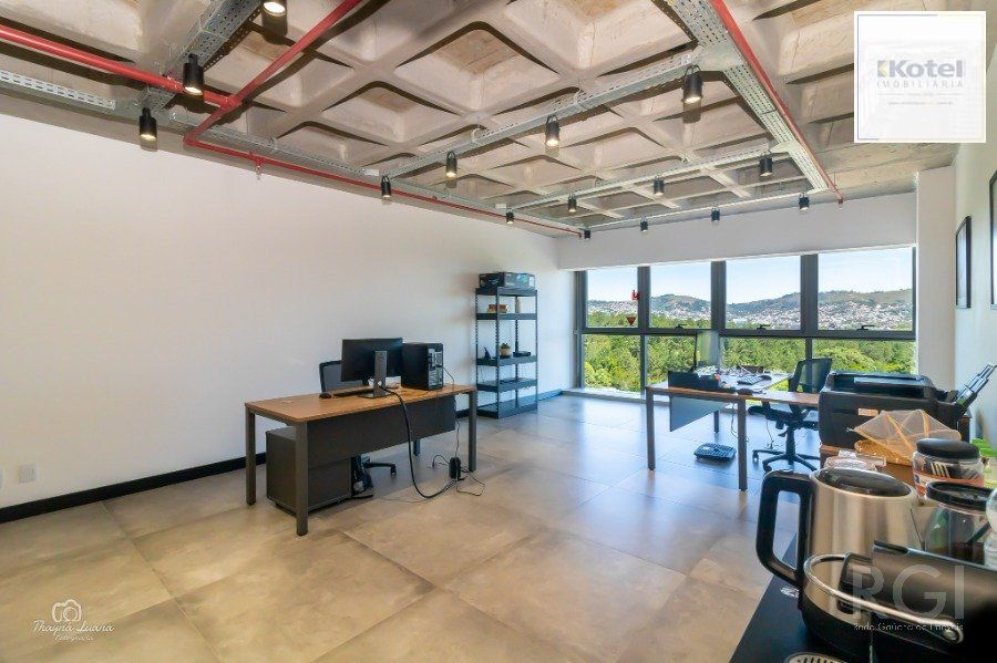 Sala Comercial à venda, 48m², Petrópolis - Porto Alegre — foto 3