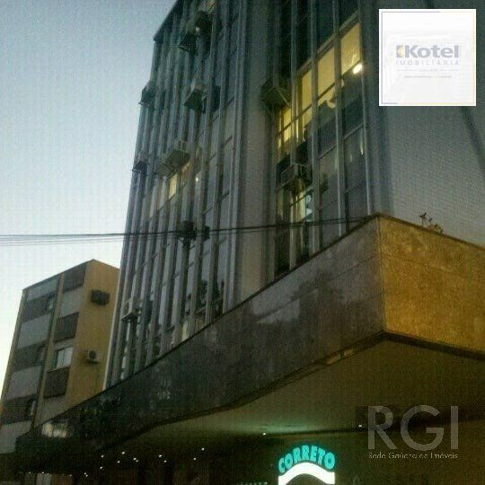 Sala Comercial à venda, 37m², Petrópolis - Porto Alegre — foto 2