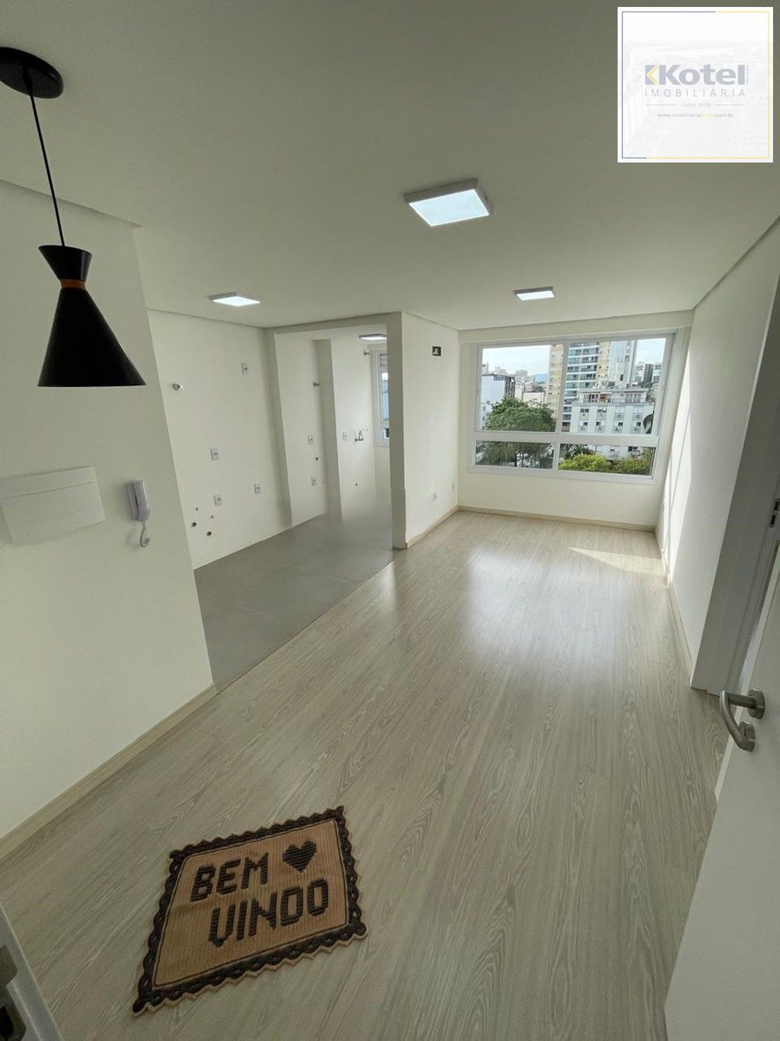 Apartamento novo com 45m², com 1 dormitório, 1 vaga - bairro Menino Deus