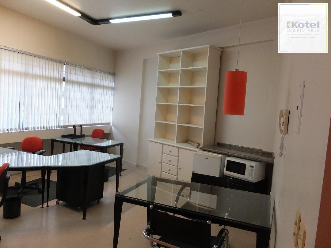 Sala coml. 30,25 m2 priv. João Abbott, Petropolis, mob, R$160 mil. — foto 2
