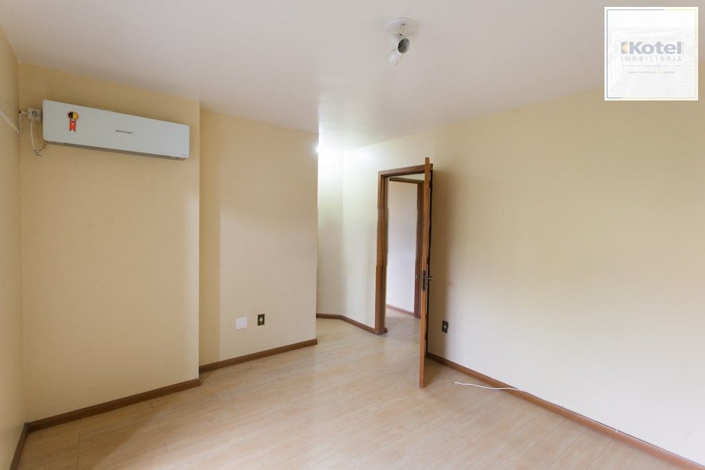 Excelente casa , 3 quartos, com 126m2 de área privativa no Bairro Vila Floresta