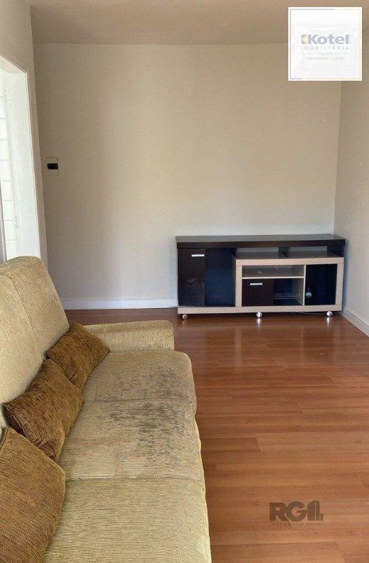 VENDA Ótimo apartamento, 70,40 m2, semi mobiliado, 2 dormitórios