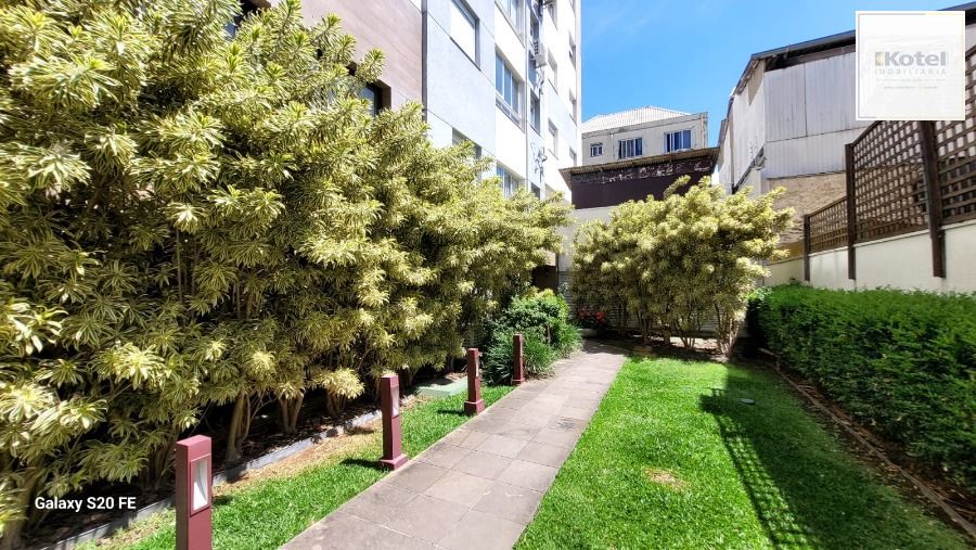 Apartamento de 1 quarto,  currasqueira, suíte e uma vaga de garagem no bairro Santa Cecilia  junto ao Bom Fim em Porto Alegre.