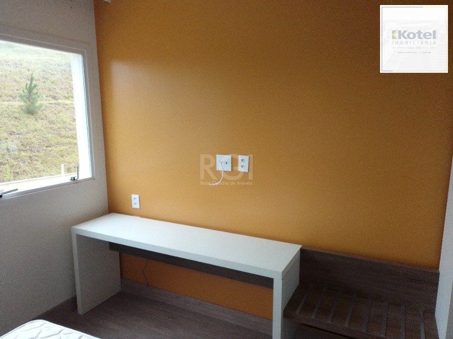 Apartamento para Venda - 25m², 1 dormitório, 1 vaga - Colina