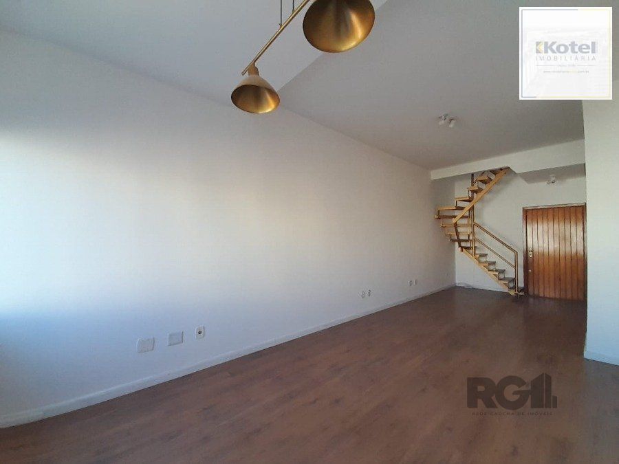 Sala duplex, 67,5m² privativos, boa orientação solar, fundos para a Protásio Alves — foto 5