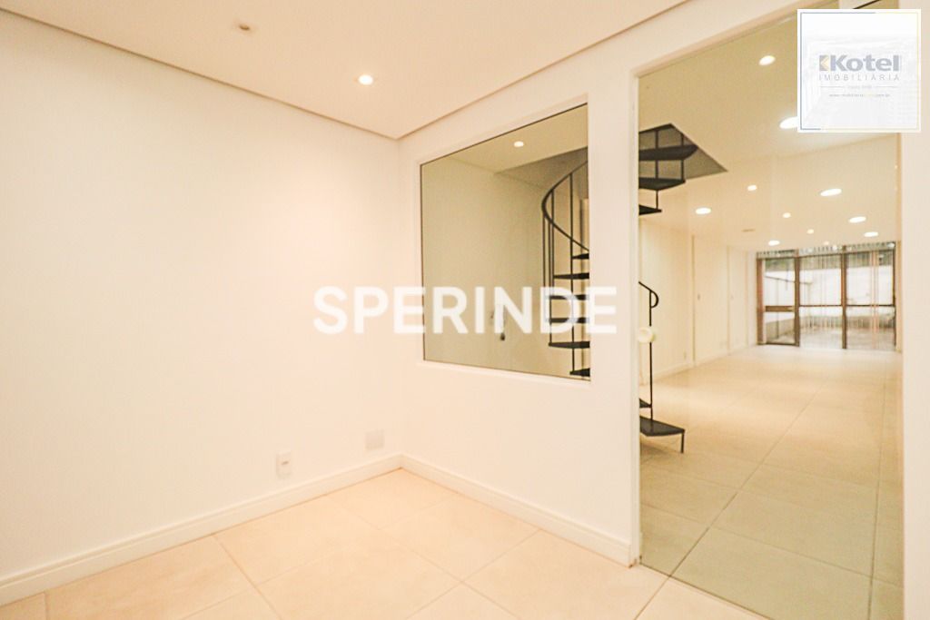 Excelente sala duplex com 56,40 m² na Rua Felipe Camarão - Bom fim