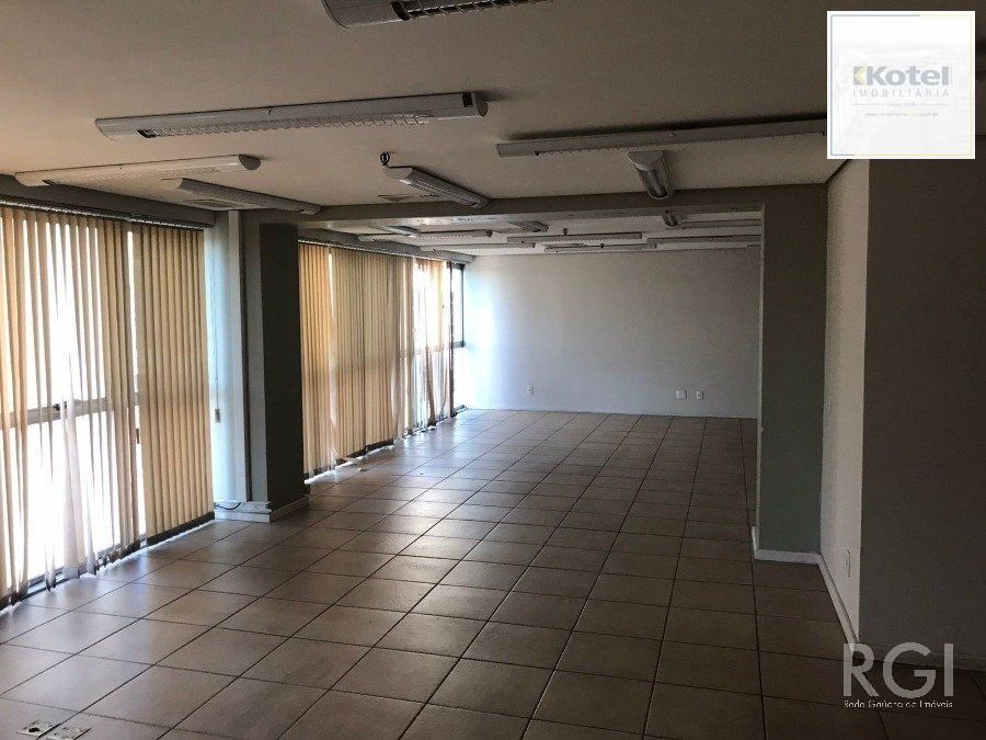 Conjunto/Sala para Venda - 90m², 0 dormitórios, Centro