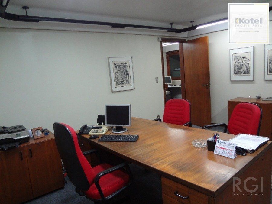 Sala Comercial à venda, 117m², Mont Serrat - Porto Alegre