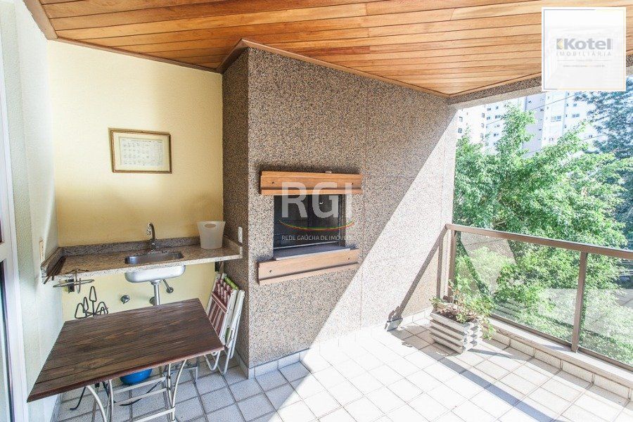 Apartamento para Venda - 122m², 3 dormitórios, 2 vagas - Petrópolis — foto 5