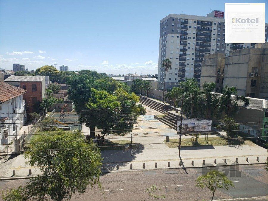 Sala Comercial à venda, 59m², São João - Porto Alegre — foto 2