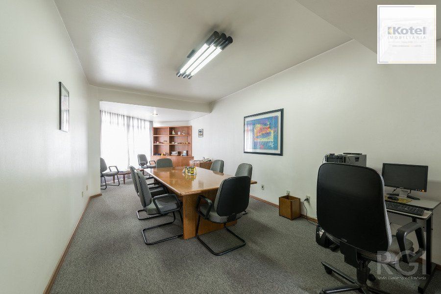Predio para Venda - 2203.23m², 0 dormitórios, 30 vagas - São João
