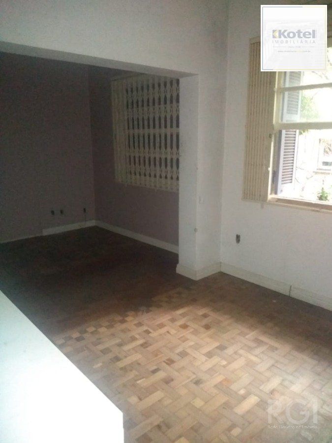 Casa Comercial para Venda - 0m², 0 dormitórios, Petrópolis — foto 4