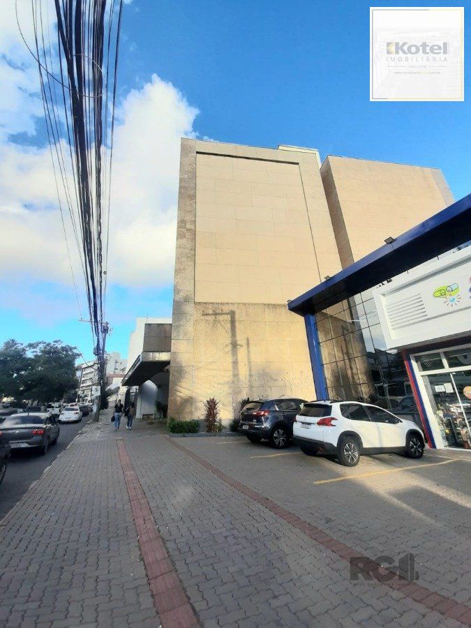 Sala Comercial à venda, 28m², Petrópolis - Porto Alegre — foto 2