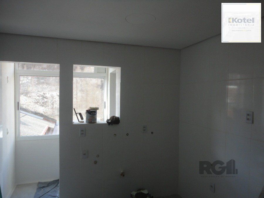 APARTAMENTO 2 DORMITÓRIOS NA FRANCISCO FERRER