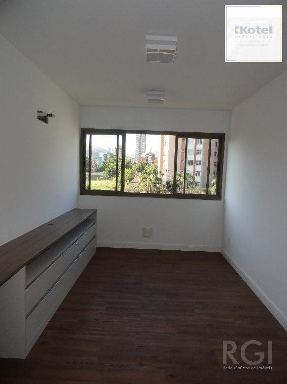 Apartamento para Venda - 65m², 2 dormitórios, sendo 1 suites, 1 vaga - Partenon — foto 2