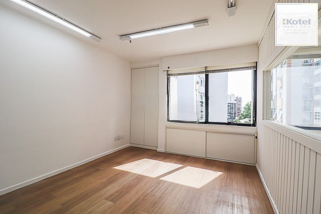 SALA COMERCIAL 43M², MOINHOS DE VENTO, PORTO ALEGRE