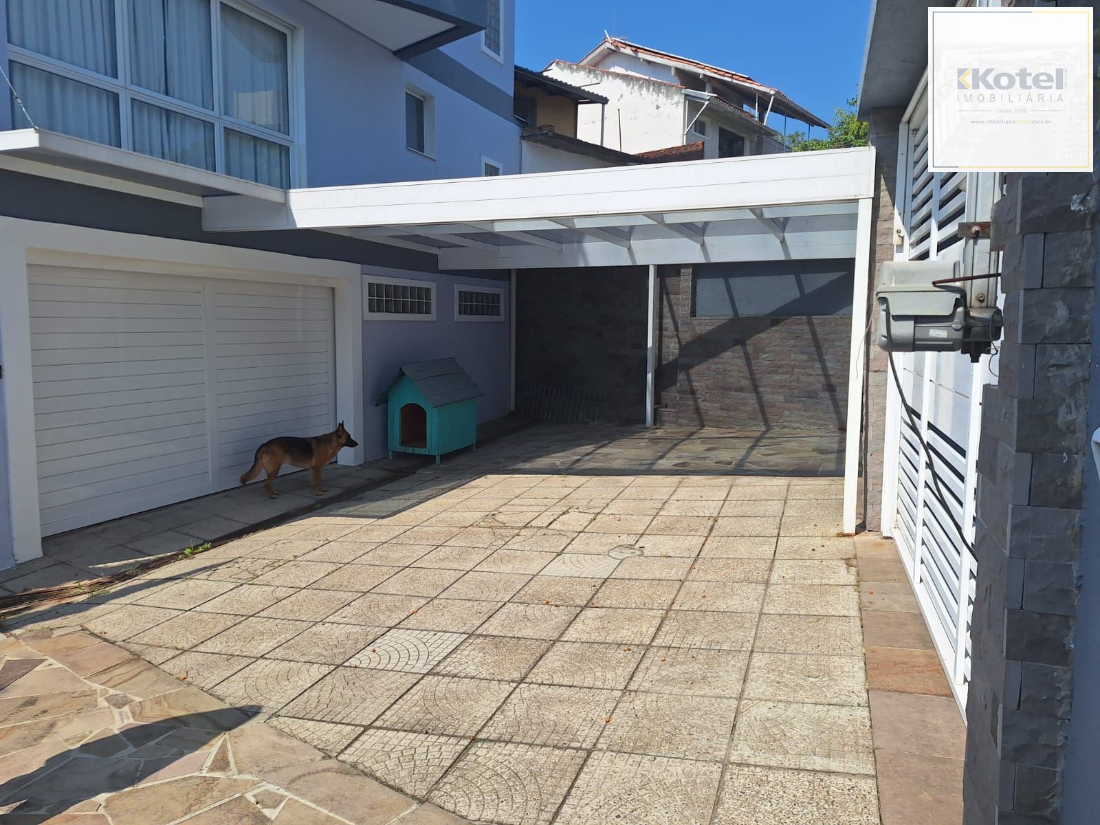 garagens para 02 carros coberta