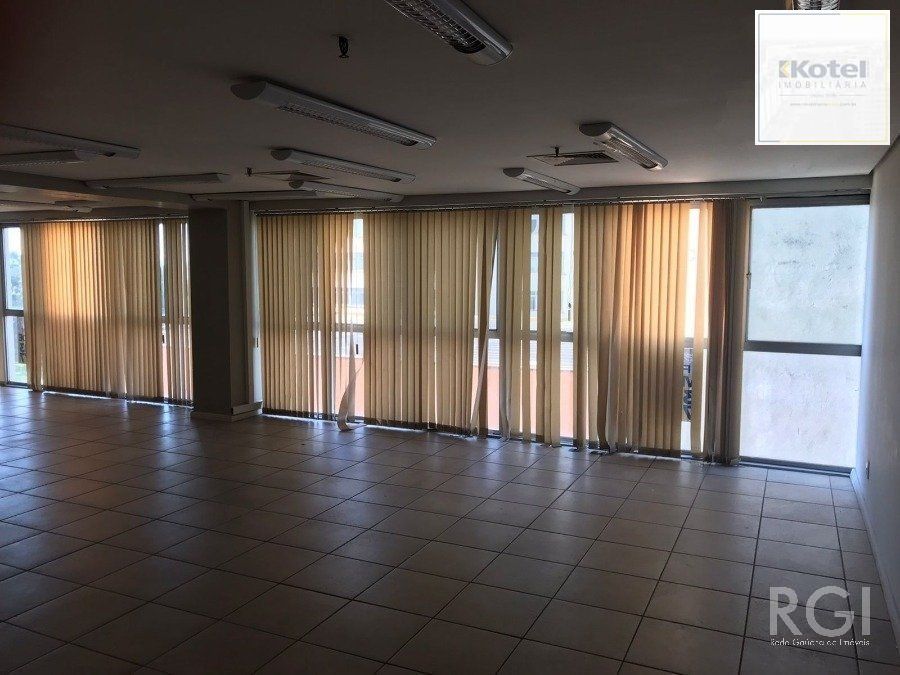 Conjunto/Sala para Venda - 90m², 0 dormitórios, Centro