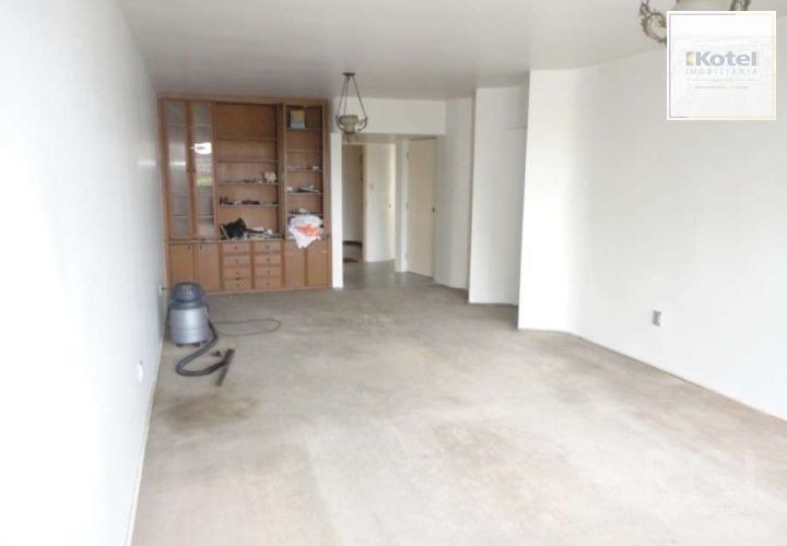 Apartamento para Venda - 128.32m², 3 dormitórios, 1 vaga - Rio Branco