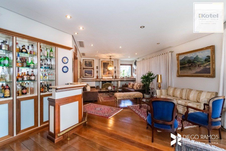 Apartamento para Venda - 305.46m², 3 dormitórios, sendo 3 suites, 4 vagas - Mont Serrat — foto 3