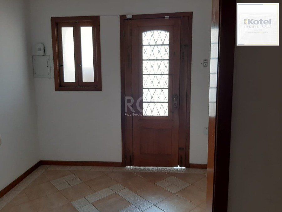 Casa para Venda - 150m², 3 dormitórios, sendo 1 suites, 4 vagas - Floresta — foto 2