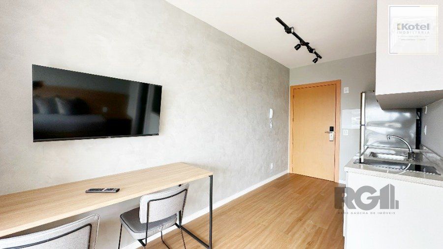 Apartamento para Venda - 29m², 1 quarto, 1 vaga - Petrópolis — foto 3