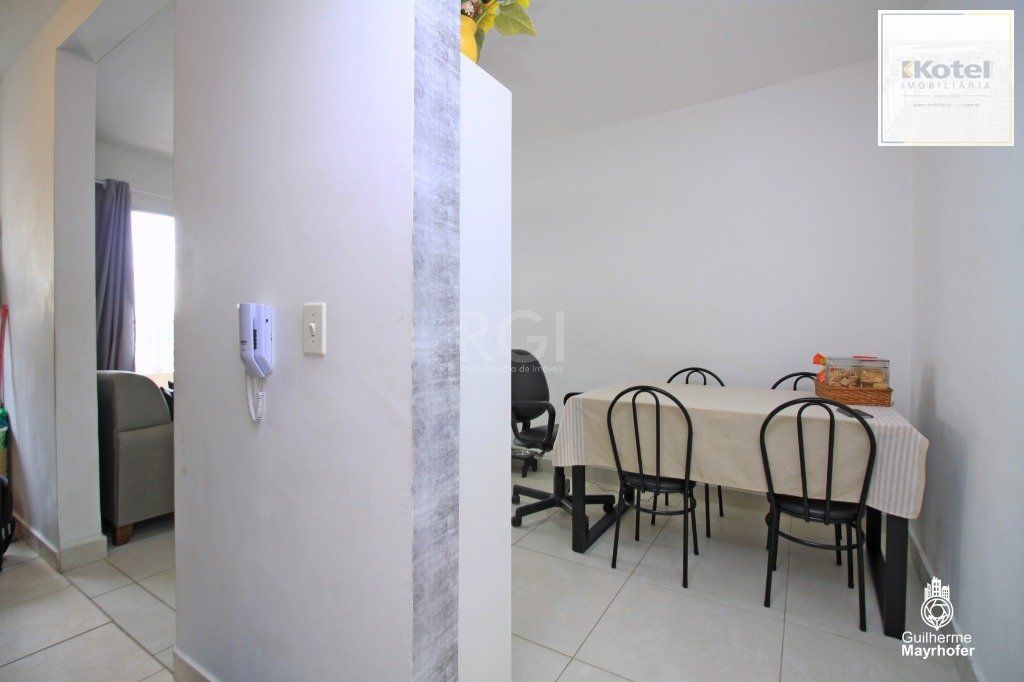 Apartamento para Venda - 48m², 2 dormitórios, 1 vaga - Morro Santana