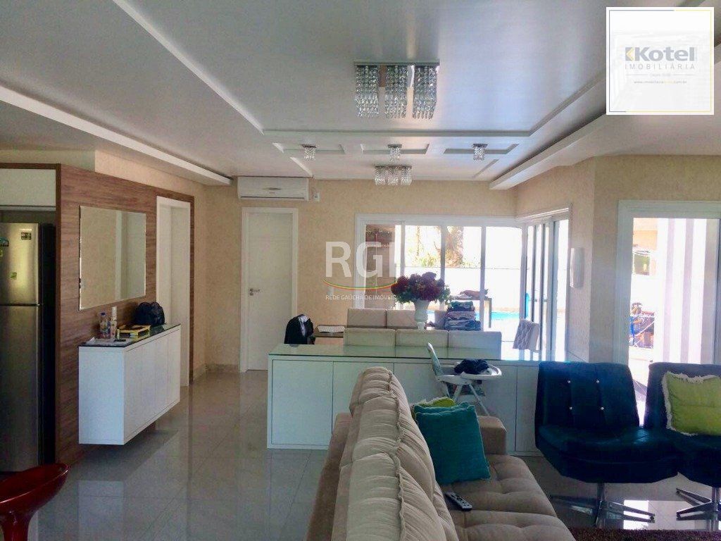 Casa Condominio para Venda. 3 dormitórios, sendo 1 suites, 3 vagas - Krahe