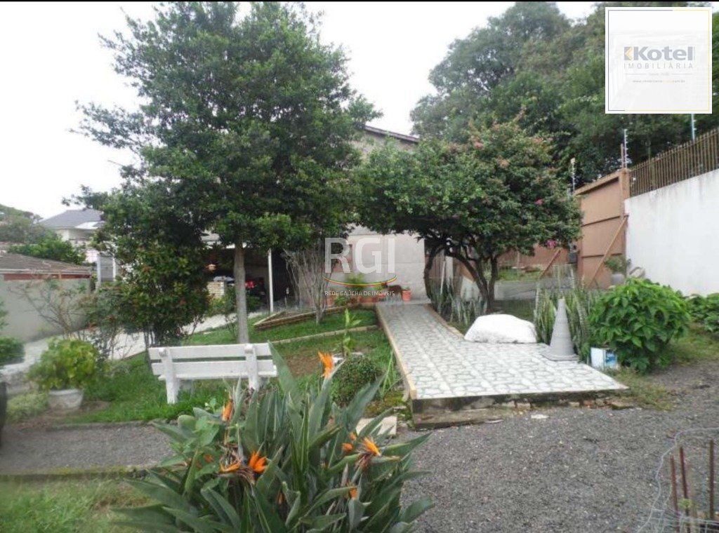 Casa para Venda - 150m², 3 dormitórios, sendo 1 suites, 5 vagas - Vila Ipiranga