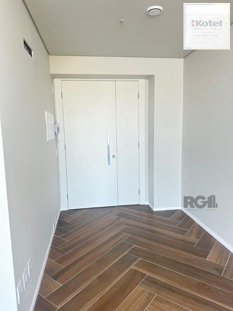 Sala comercial no PONTAL