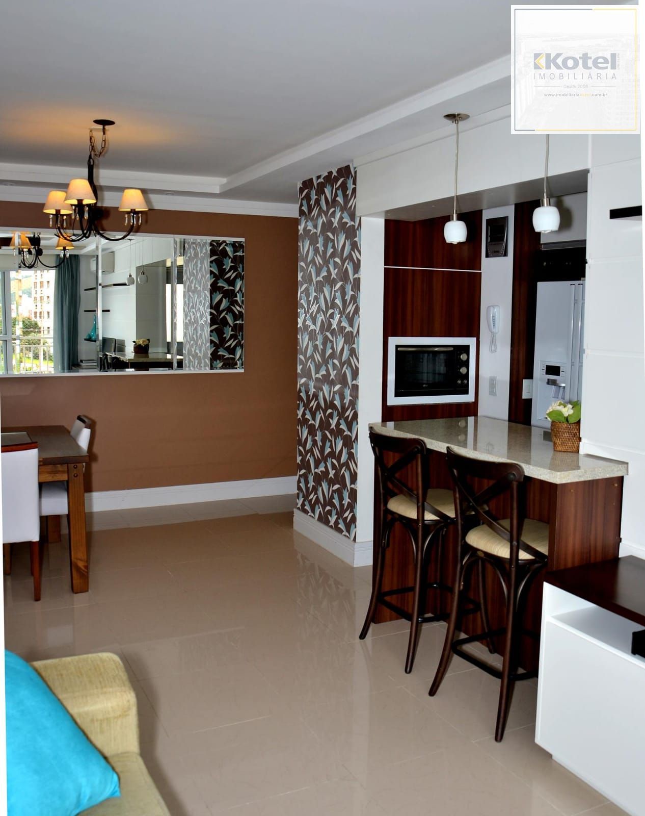 Lindo apartamento semi mobiliado, 3 quartos (1 suíte), churrasqueira e vaga. — foto 2