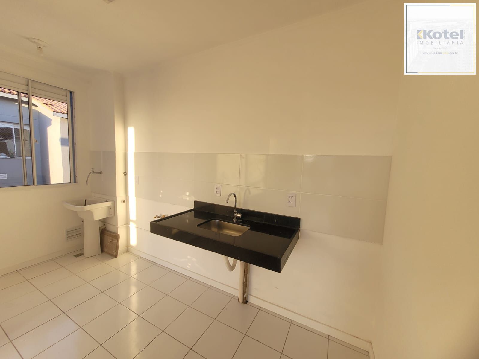 Apartamento 2 dormitórios Rossi Ideal